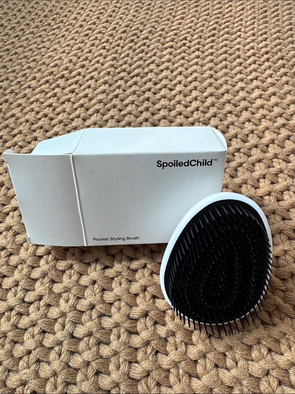 NEW SpoiledChild Pocket Styling Hair Brush Scalp Massage Travel Portable - White - Picture 2 of 7
